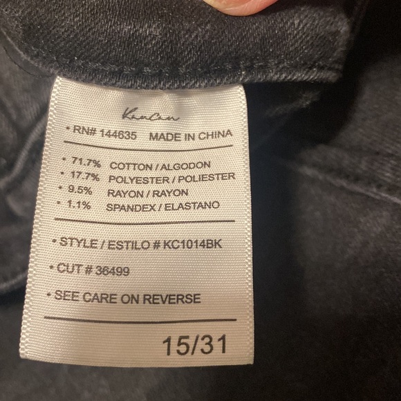 Black jeans - Picture 3 of 5